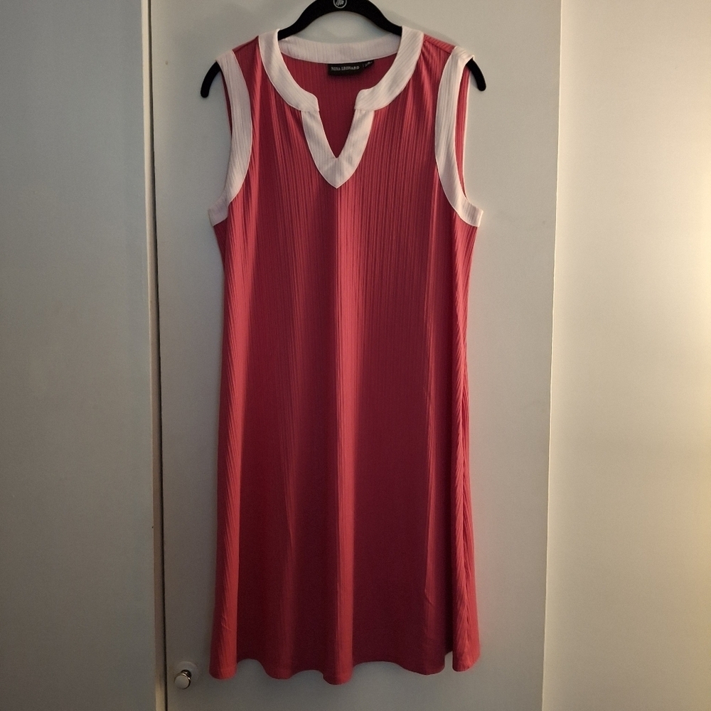 Nina Leonard Women's Pink and White Sleeveless Dress